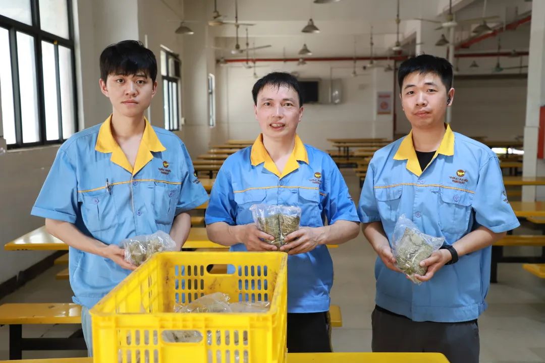 粽情端午，，，，情暖ayx爱游戏——ayx爱游戏集团为全体员工发放端午福利！