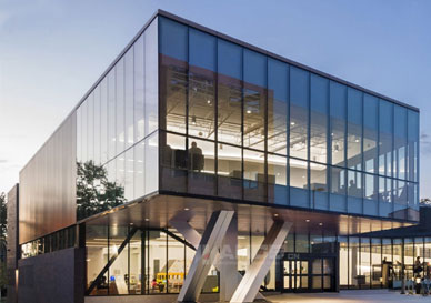 剖析玻璃幕墙的优弱点，，，，，值得一看！